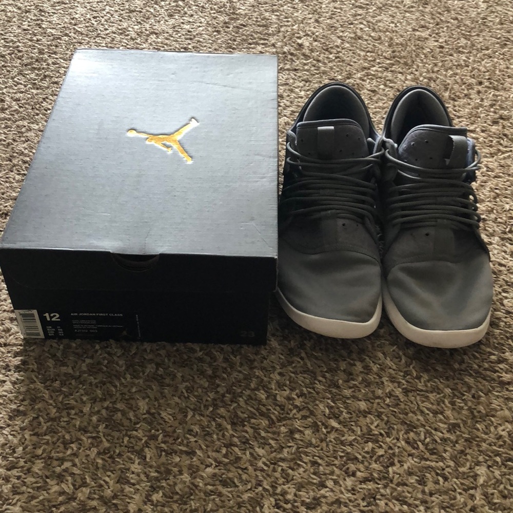 Air Jordan First Class Shoes